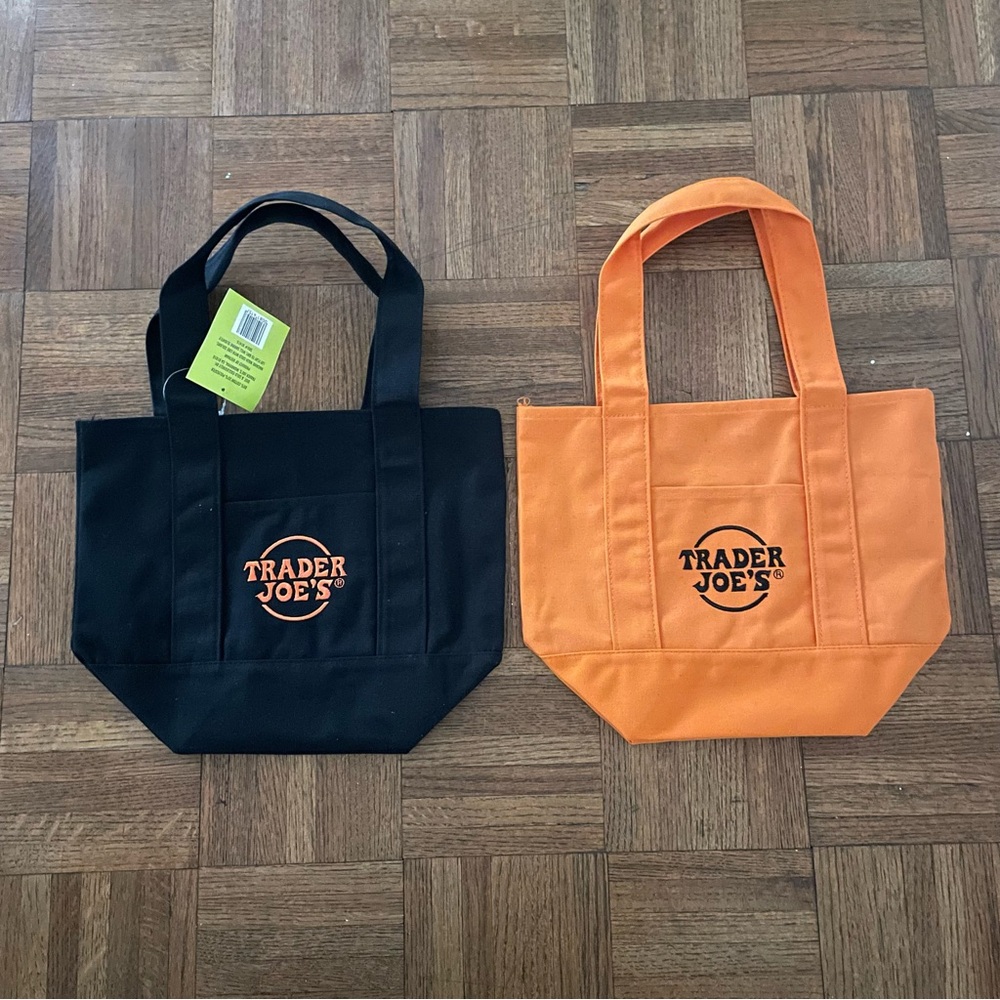 Trader Joe’s mini totes Halloween edition